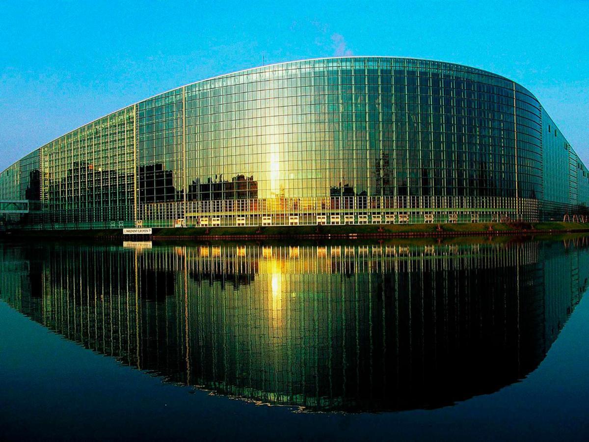 Ibis Budget Strasbourg Centre Republique Bagian luar foto